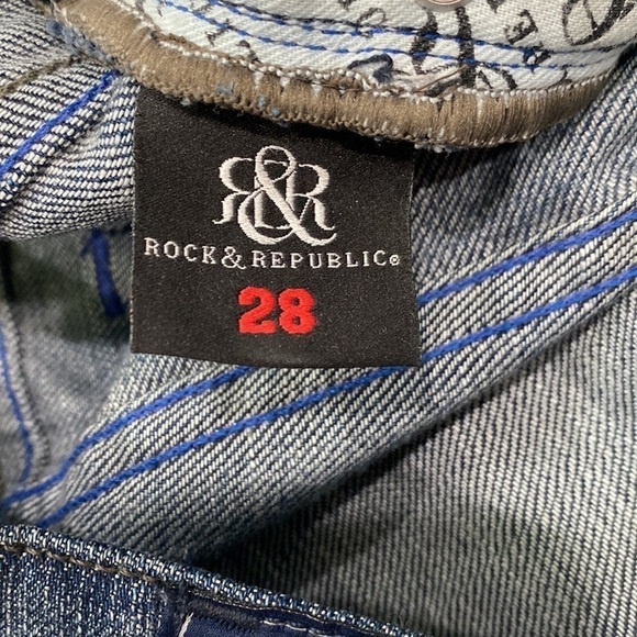 Rock & Republic jeans distressed tapered leg relaxed fit size 28 low rise - Picture 8 of 12